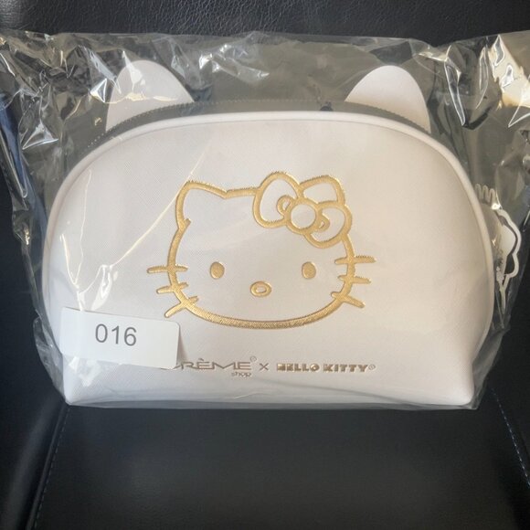 NWT Creme Shop x Hello Kitty Dome Makeup Bag Travel Pouch - Picture 4 of 4